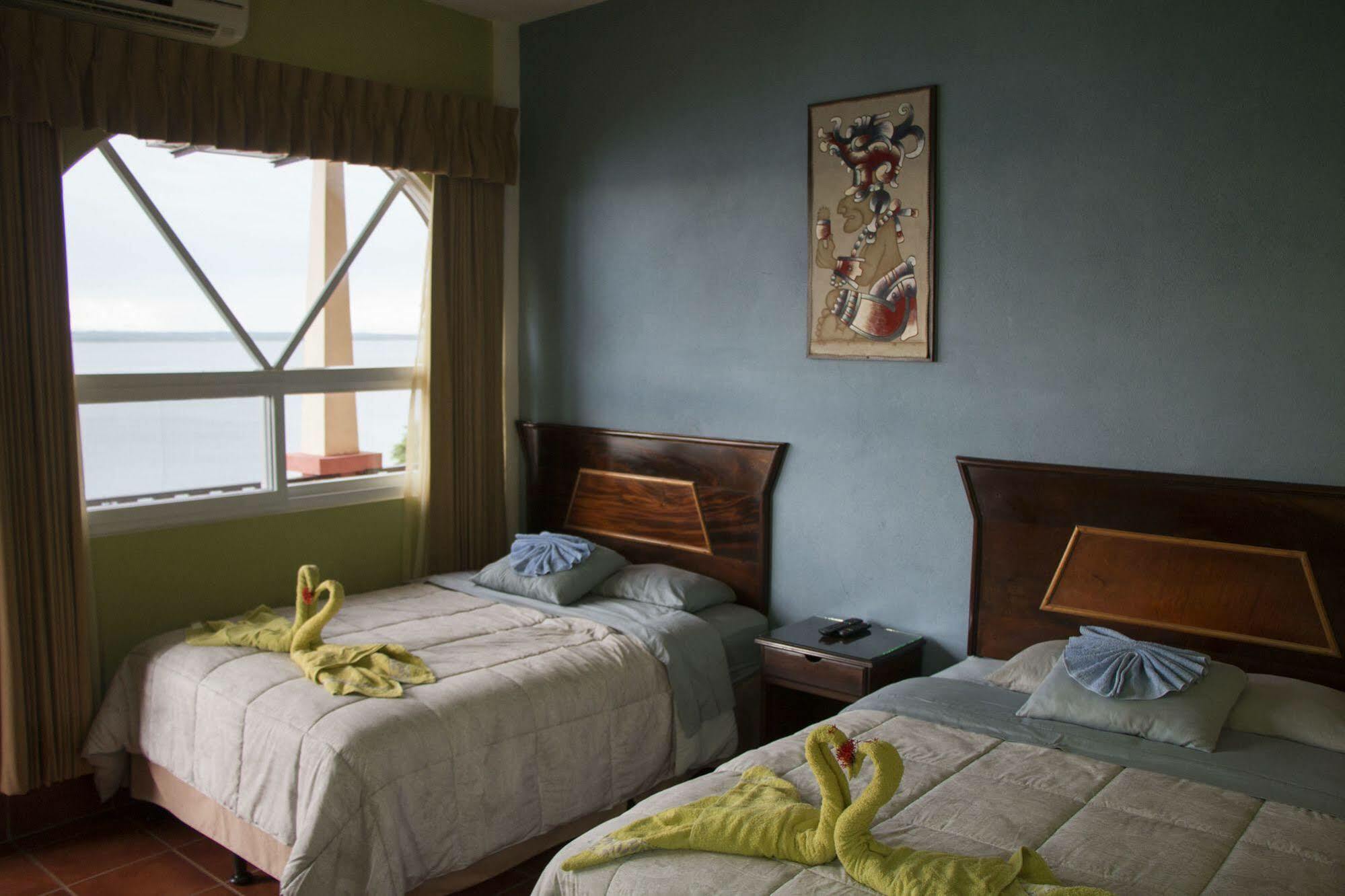 San Roman Hotel Ribiera Del Lago Peten Itza מראה חיצוני תמונה