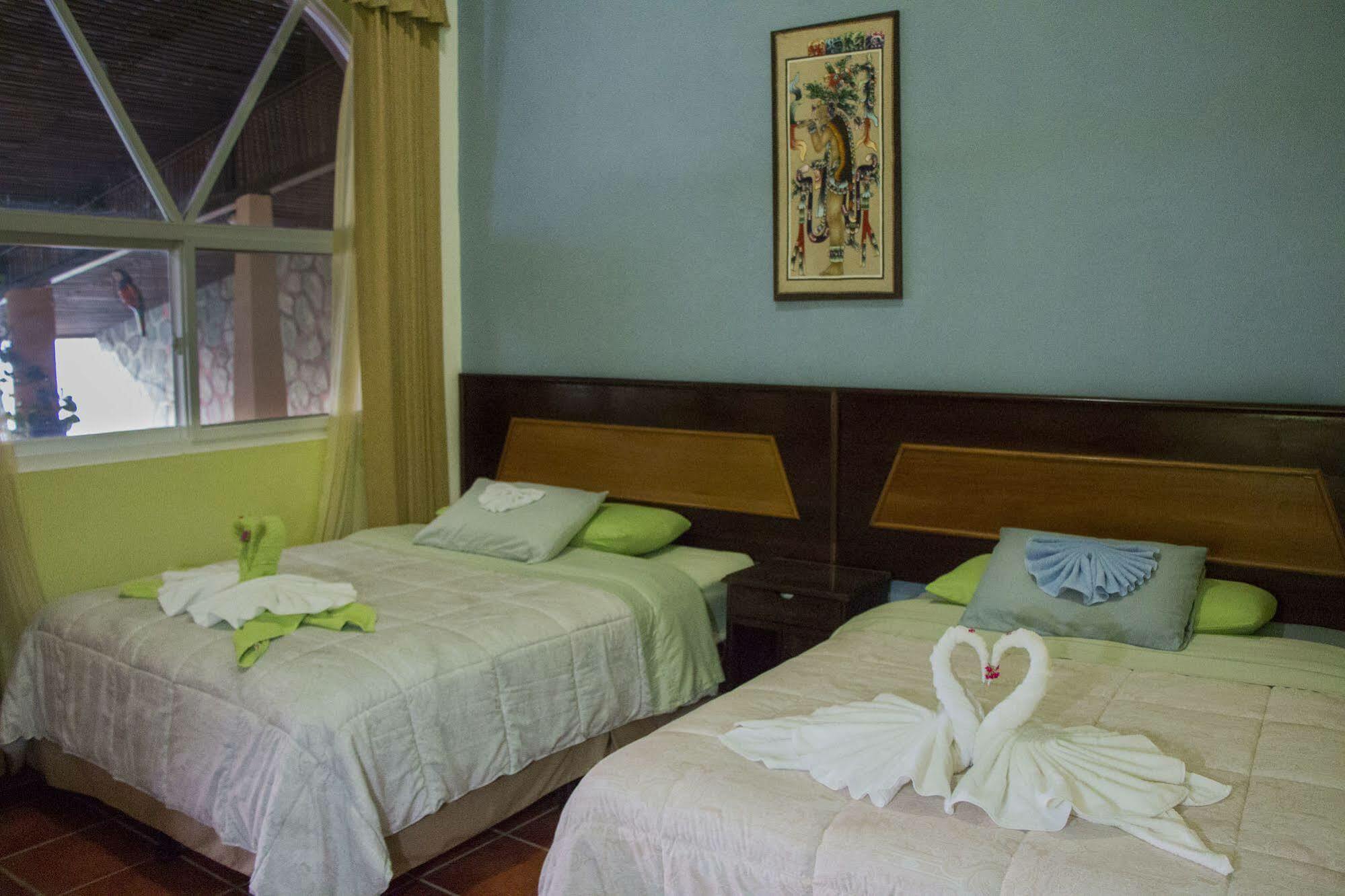 San Roman Hotel Ribiera Del Lago Peten Itza מראה חיצוני תמונה